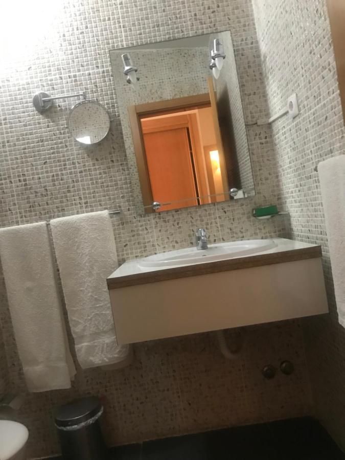 Vivi Hotel Praia Exterior photo